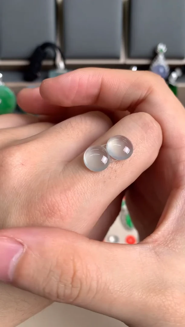 未镶嵌定制翡翠裸玉