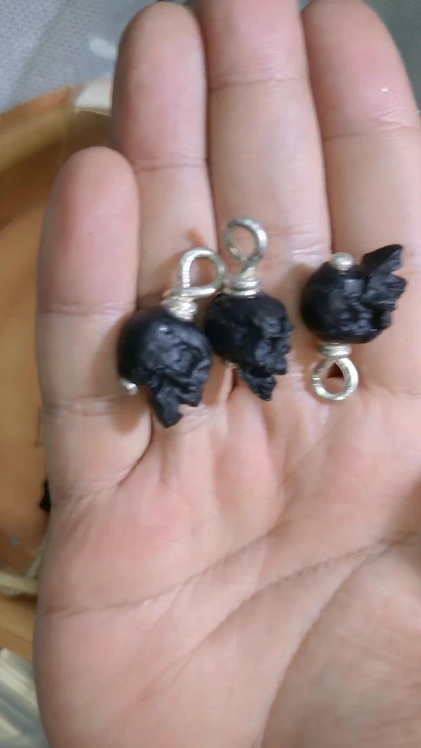 玛瑙/玉髓颈饰银S925镶嵌银丝骷髅多样性发哈发其一