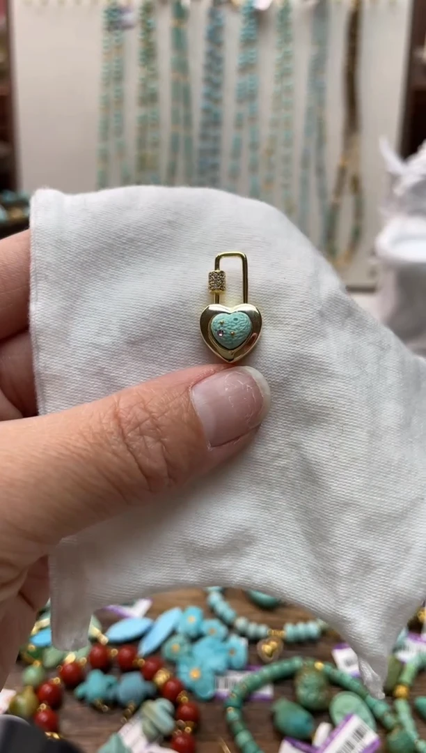 【闪购商品】绿松石珠宝奇石合金62