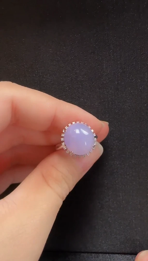 18K金镶嵌戒指翡翠116蛋面一个