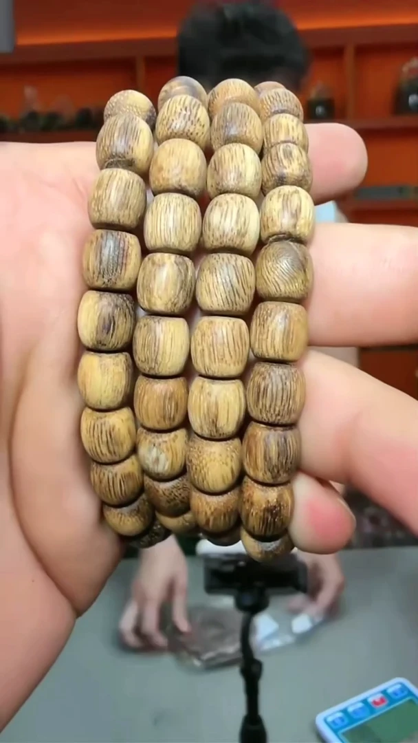 沉香手串138号单圈文莱多样性发一