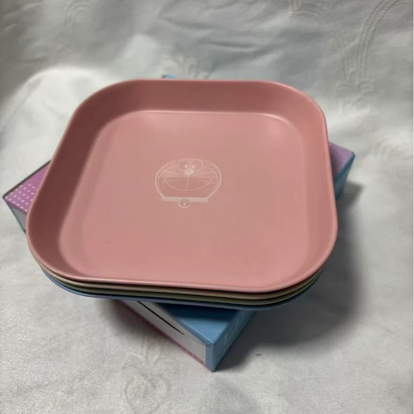 多啦A梦多功能四方盘