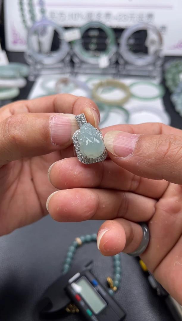 【闪购商品】翡翠颈饰银S925镶嵌吊坠