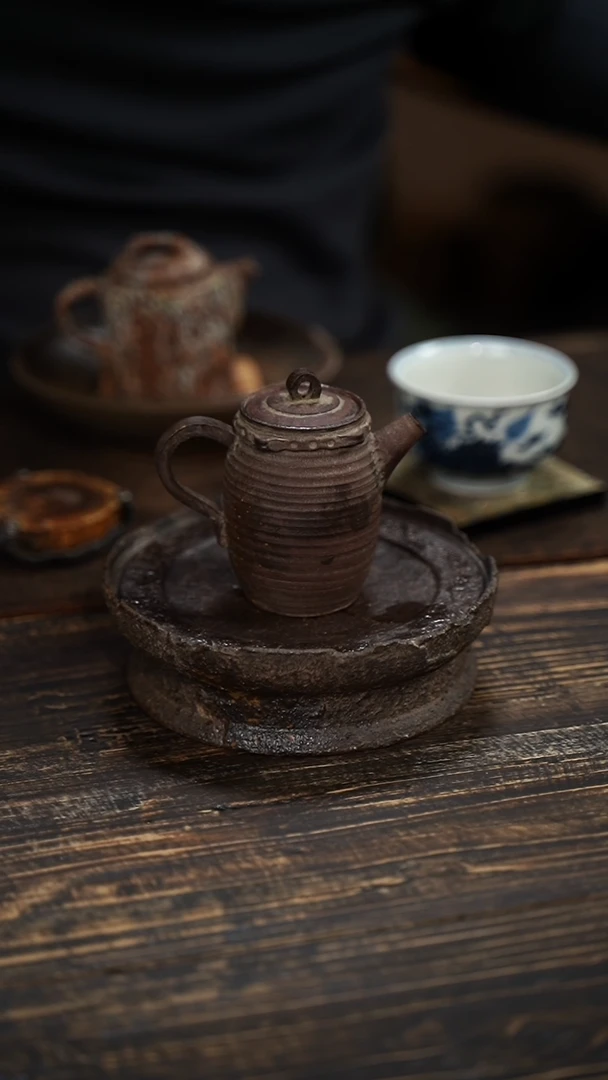 全手工制作 重工 南蛮 紫砂 重肌理  正把壶  120cc