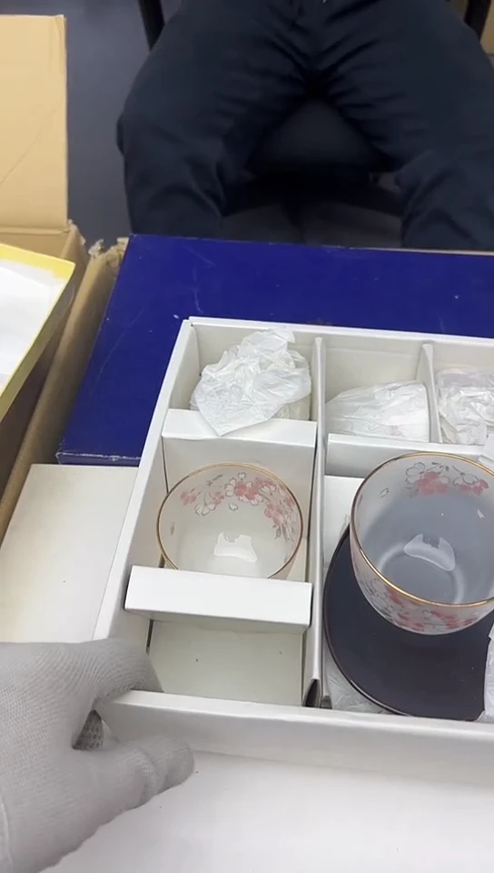 【闪购商品】中古回流瓷器好看，谨慎参拍