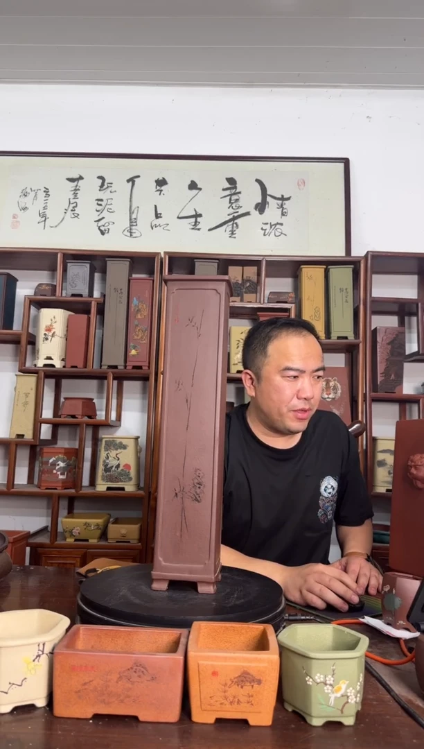 紫砂花盆457257272782727257