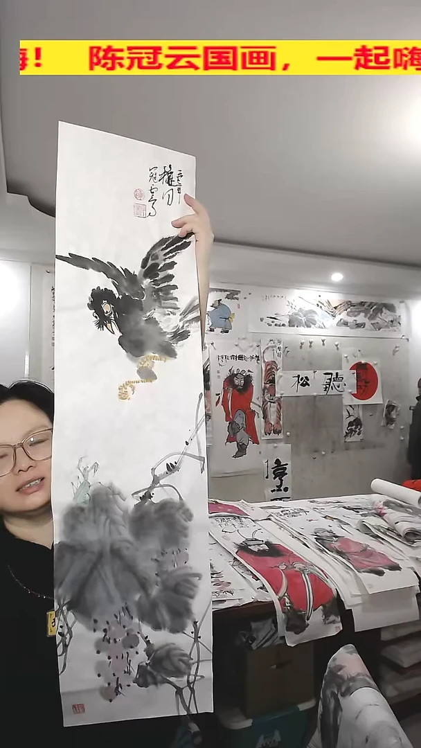 竖款25*100cm无装裱，鸟，螳螂，葡萄