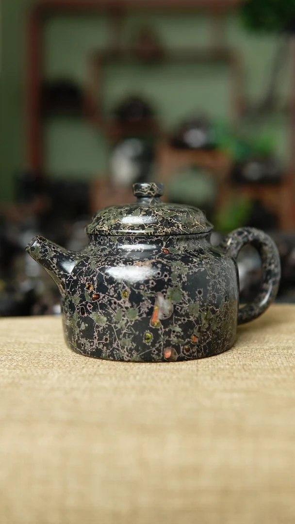 梅花玉青藤大容量德中壶