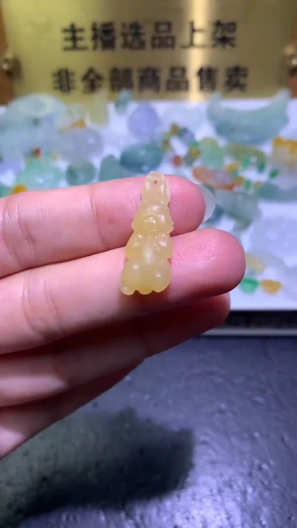 未镶嵌定制翡翠毛货