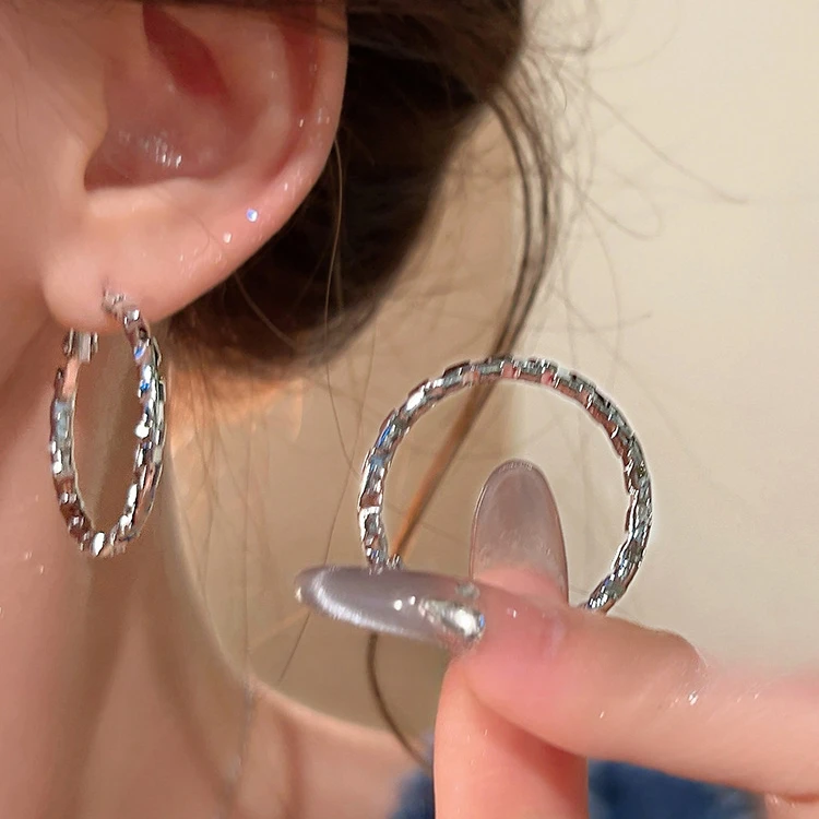 合金耳饰 轻奢碎银子圆圈耳环2025新款爆款高级感耳扣耳圈耳饰女