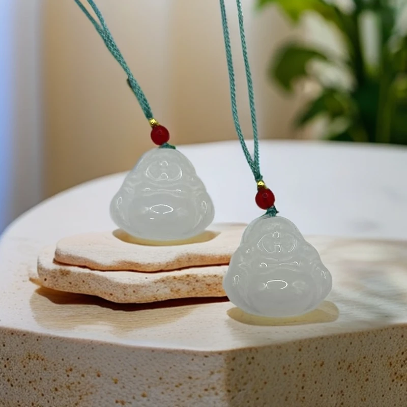 天然玉石 白月光弥勒佛公吊坠 T128 多样性发货 拍一发一