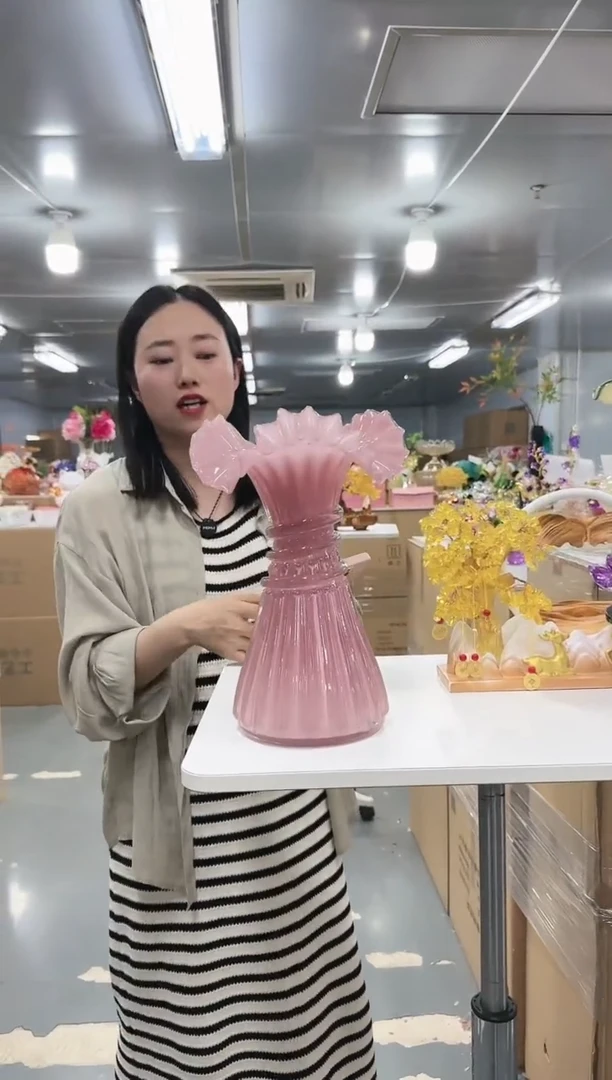 金沃水晶琉璃    花瓶