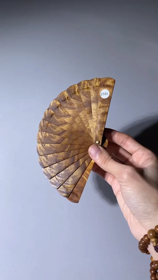 【闪购商品】金丝楠木雕256号10cm金丝楠迷你扇