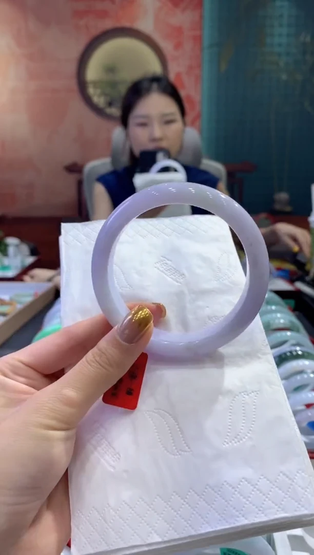 翡翠手镯未镶嵌多人06968