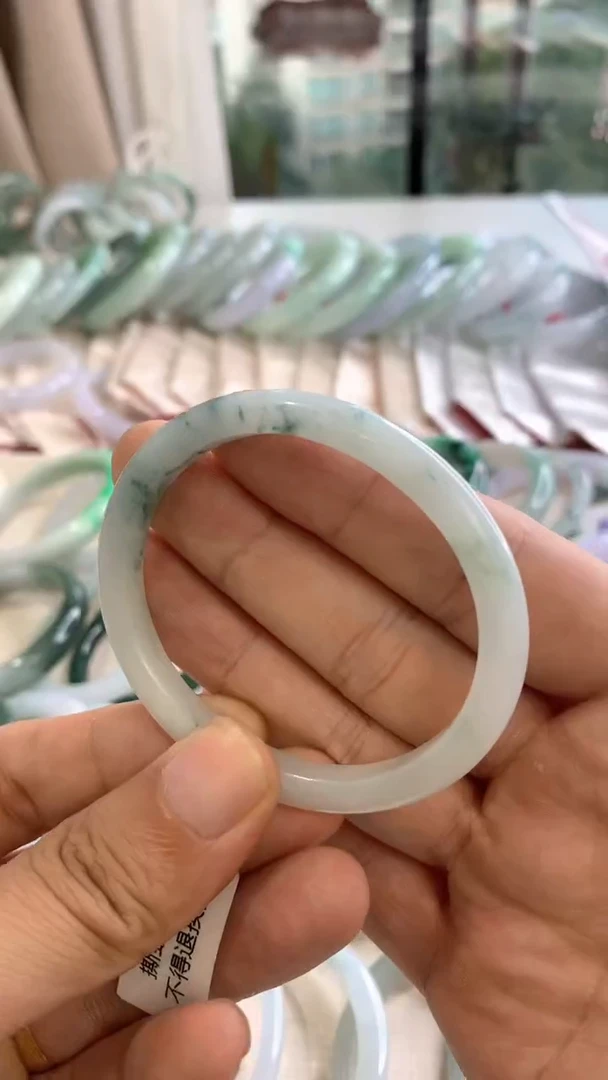 未镶嵌手镯翡翠贵妃52