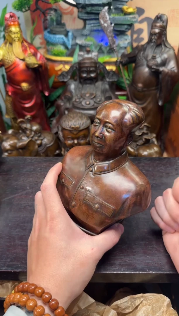 潼潼古铜只卖真铜！（半身伟人像）