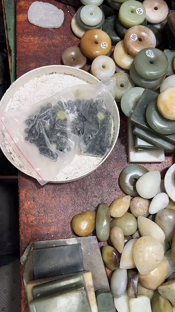 未镶嵌和田玉珠宝半成品默1