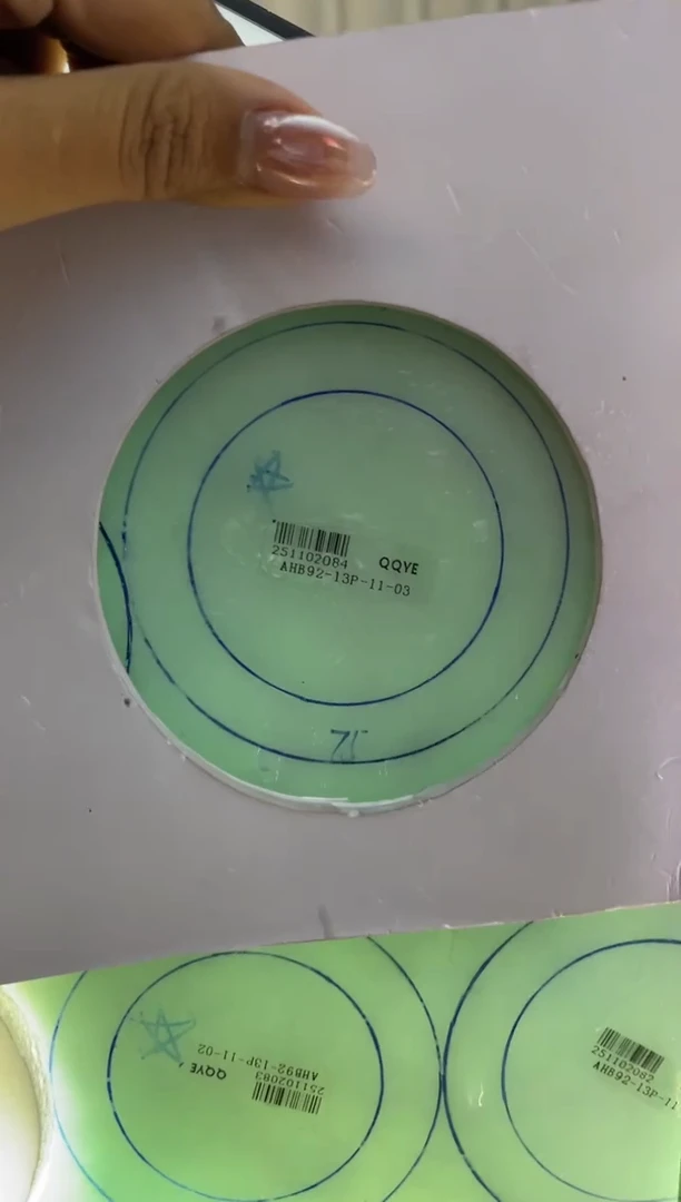 未镶嵌手镯定制翡翠?*薯轮胎ADL6SZDZS