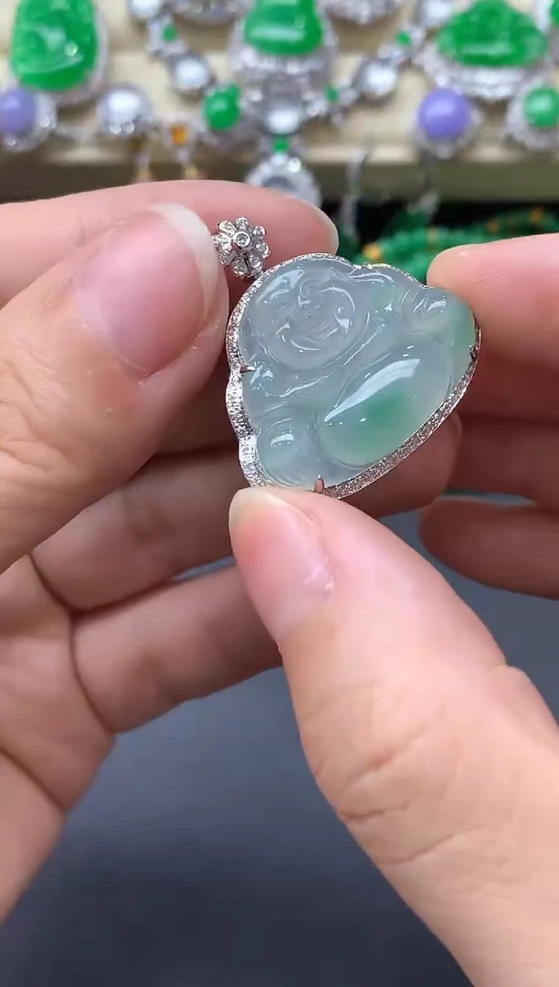 翡翠18K金镶嵌颈饰311-中国好珍宝