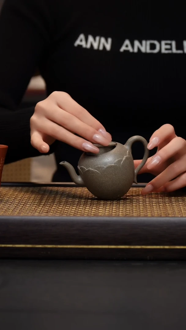 茶壶紫砂老青段 美人肩