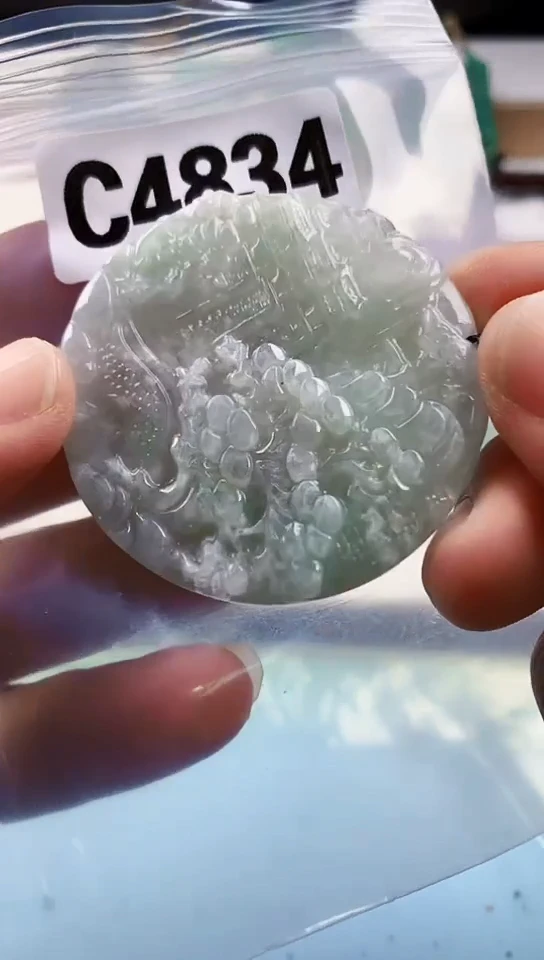 翡翠未镶嵌颈饰天然翡翠吊坠挂件