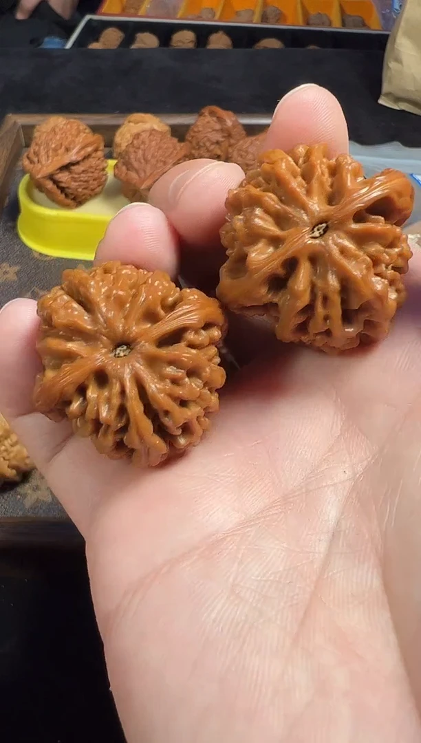 把件核桃36尺全品秦闷