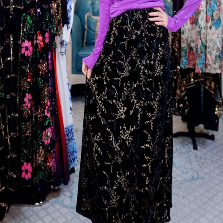 XJ88小众设计高级感新中式国风丝绒烫金裙