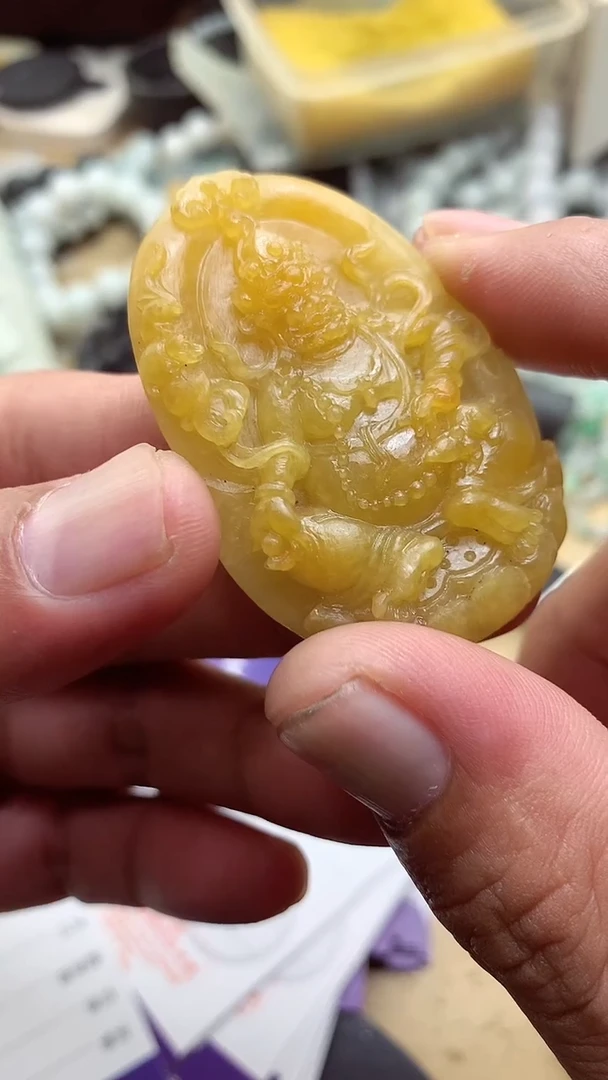 定制翡翠未镶嵌翡翠1