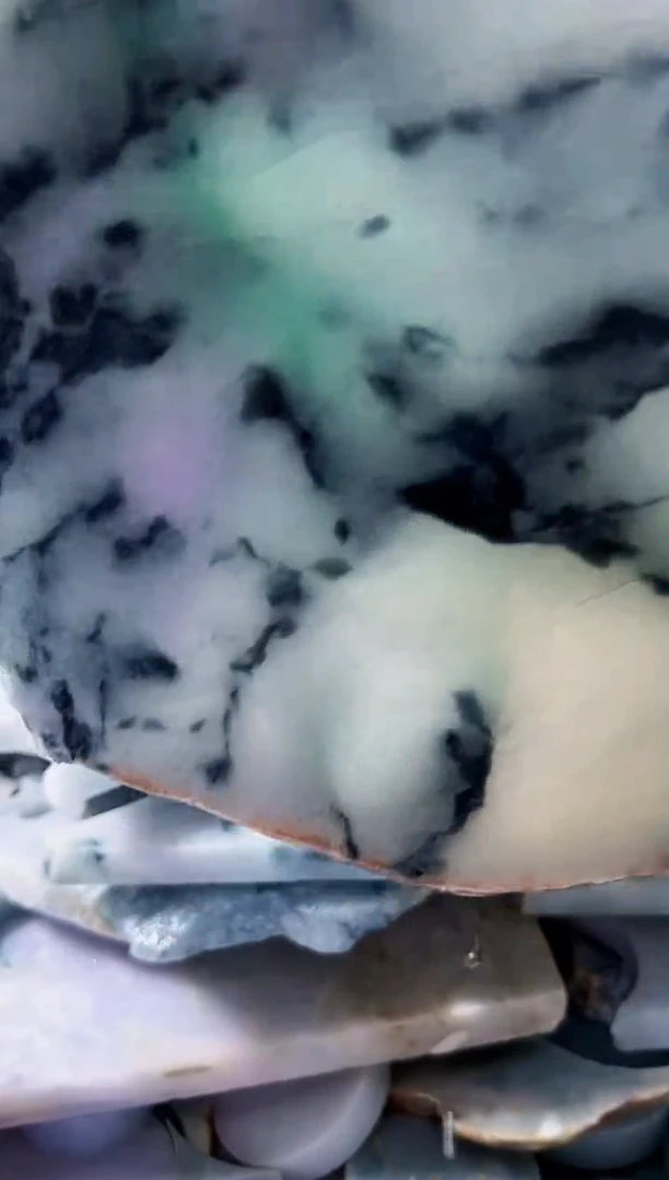 翡翠裸石缅甸翡翠A货柠8023