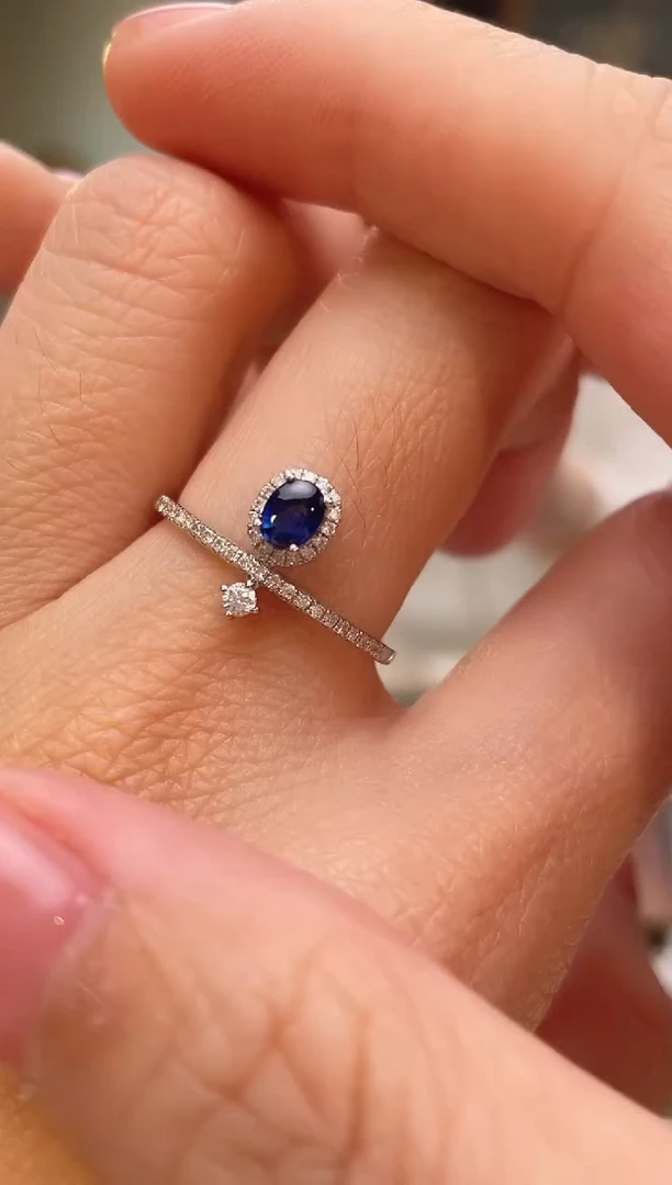 戒指蓝宝石18K金镶嵌主石：0.38ct