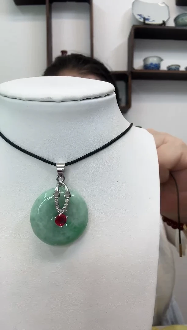 颈饰合金翡翠平安扣