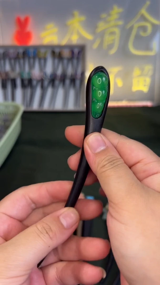 非金属无?**?16   美丽发簪