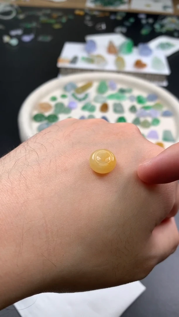 【闪购商品】定制翡翠未镶嵌翡翠