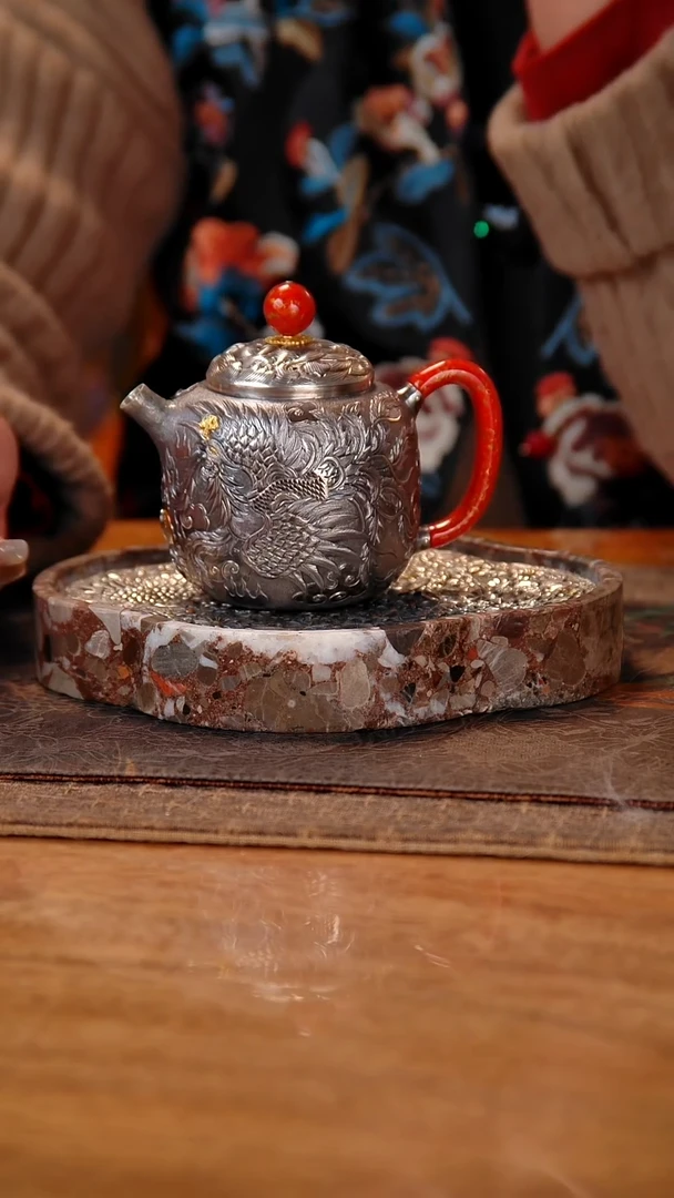 盛唐工坊 足银999 手工泡茶壶龙凤