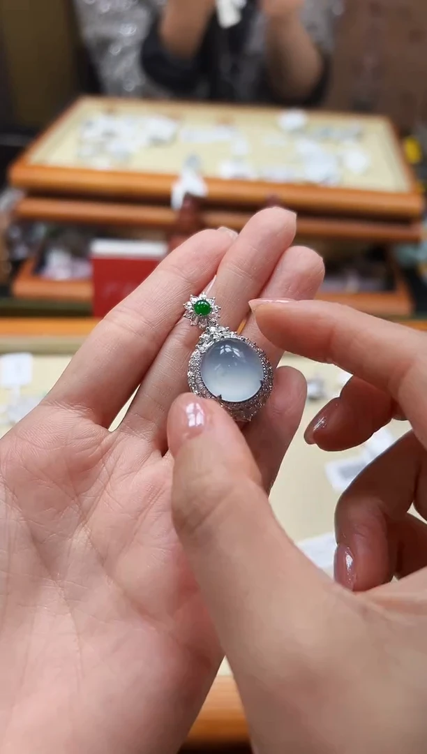 【闪购商品】翡翠颈饰18K金镶嵌DFZ0221-16