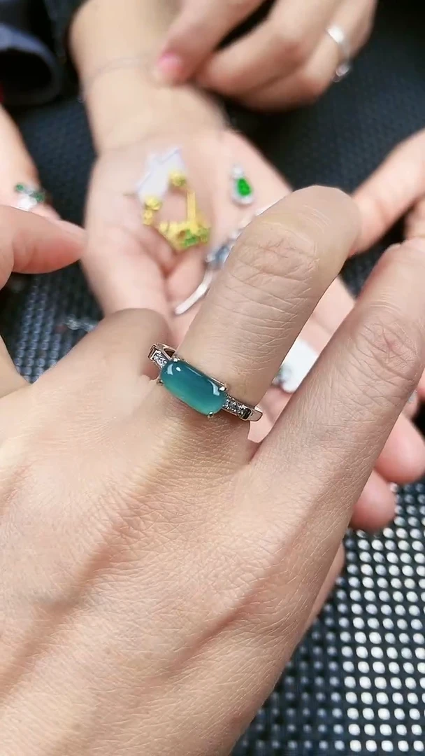 【闪购商品】翡翠戒指未镶嵌11111111