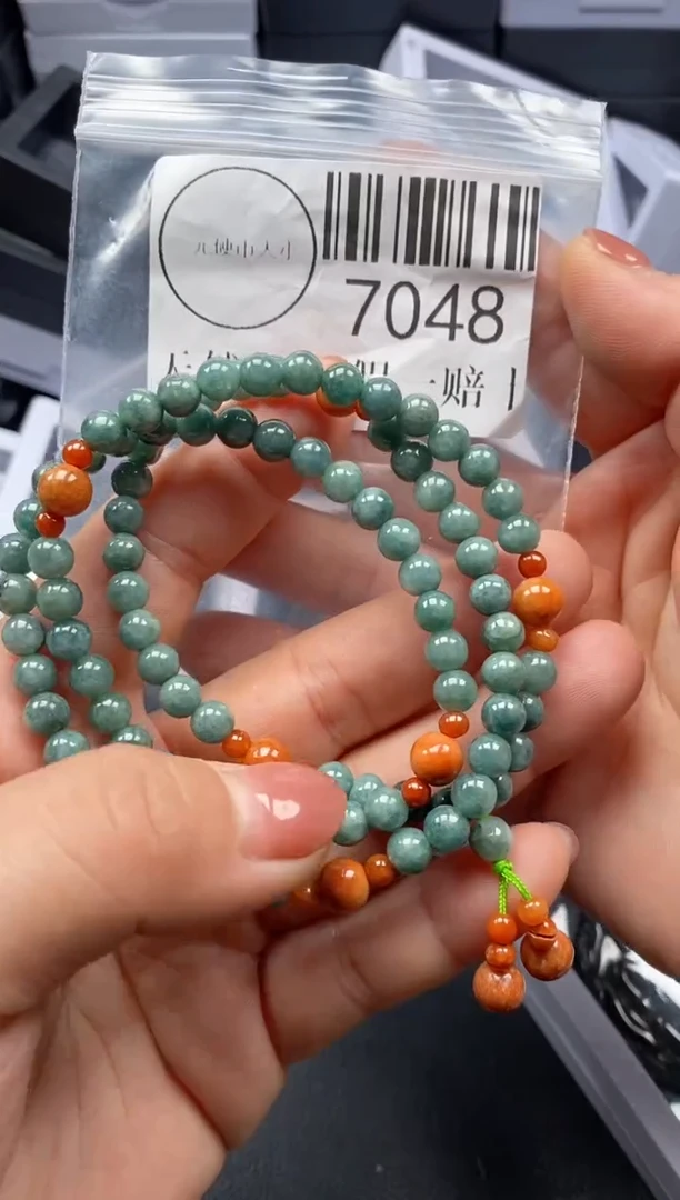 吊坠(不含链)未镶嵌翡翠7048