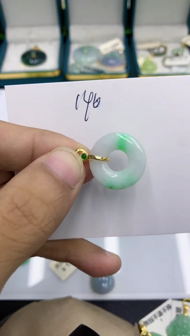 颈饰未镶嵌翡翠111111111