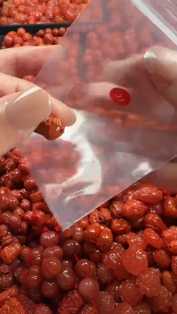 颈饰未镶嵌南红玛瑙1