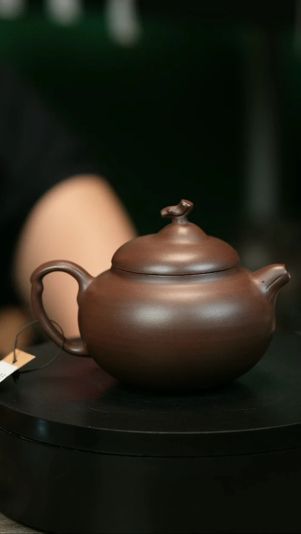 茶壶紫砂一**人H1812周卓琴光素茄瓜