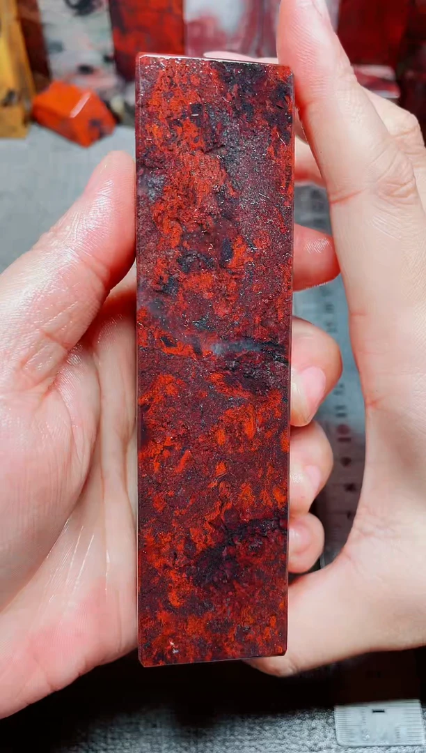 玉桂林鸡血玉素章3.0左右--31