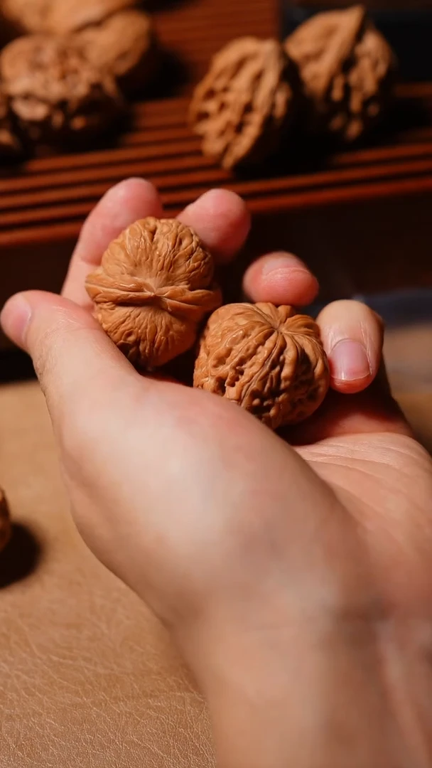 核桃元宝36.。。。。。。