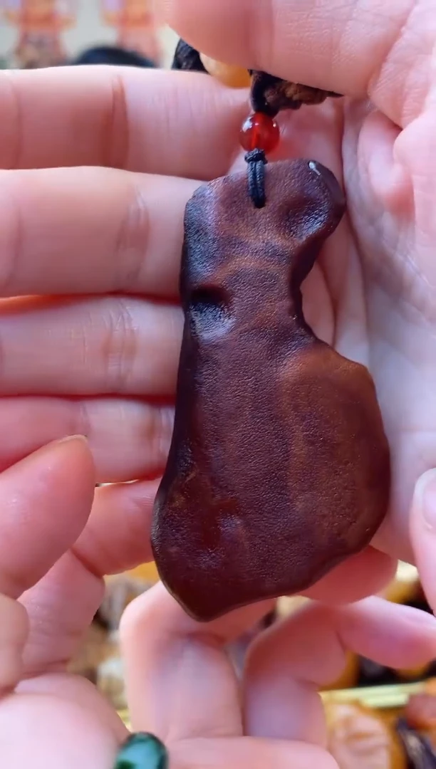 【闪购商品】琥珀颈饰未镶嵌吊坠