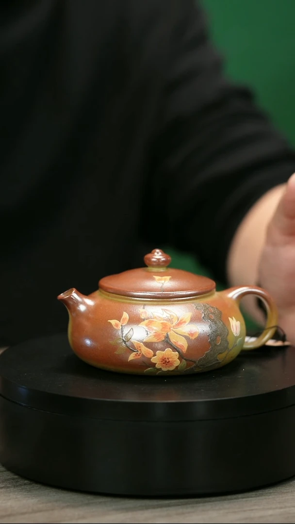 茶壶紫砂1****6H2372李小琴堆绘段泥花朵寒江
