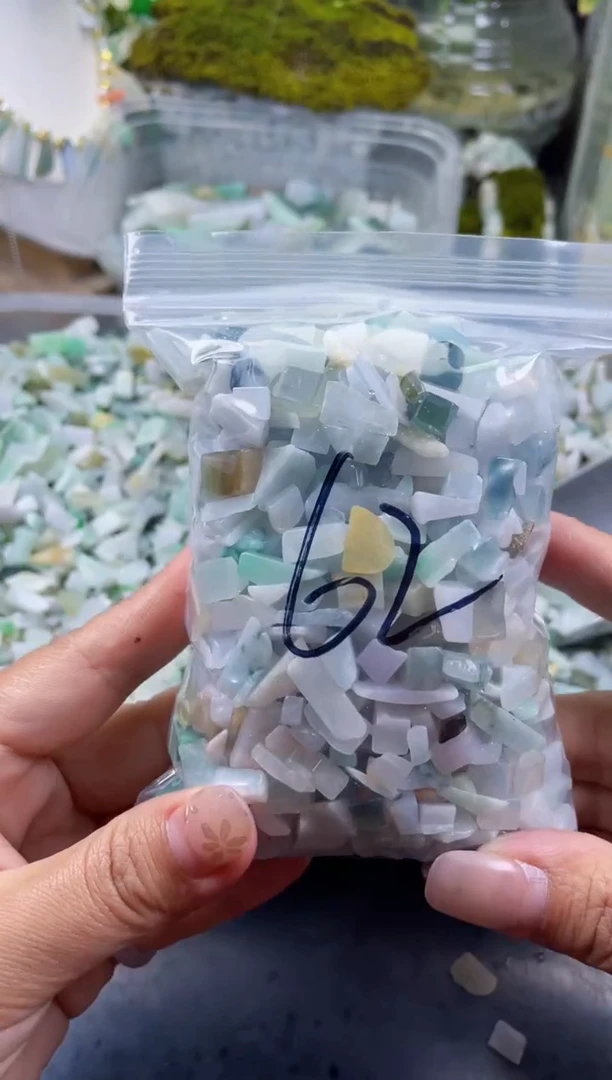 翡翠散珠天然翡翠迷你500克62
