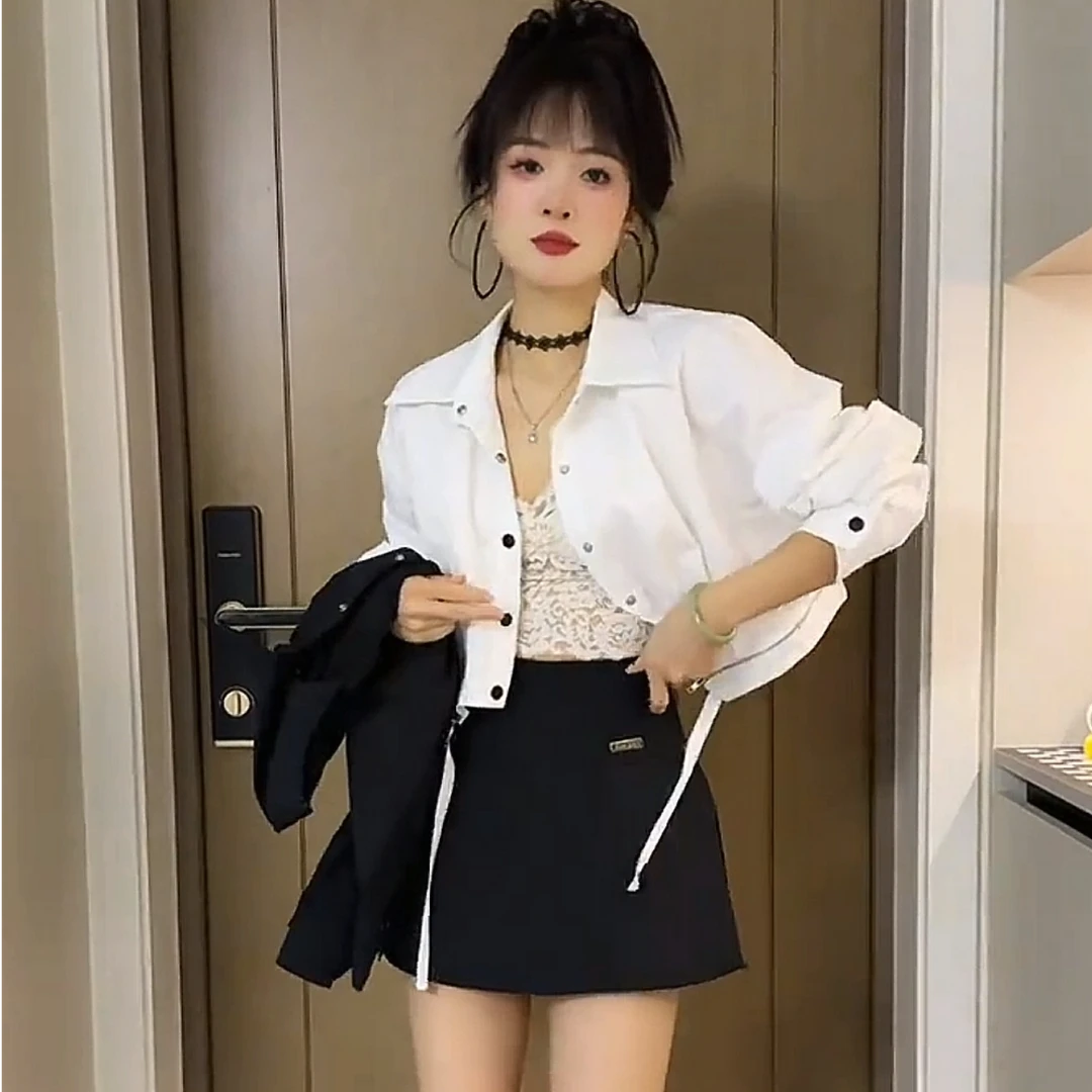 翻领短款设计感收腰长袖外套女2025春季新款纯色休闲减龄时尚上衣