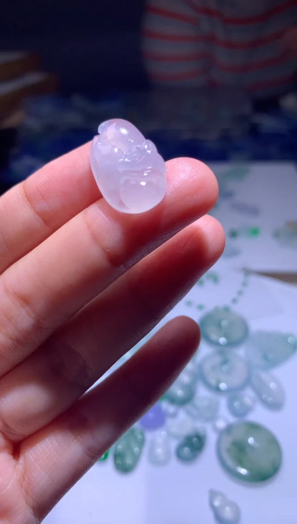 未镶嵌定制翡翠毛货