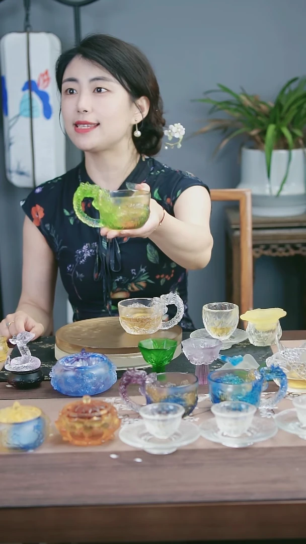 茶盏古法琉璃带把手龙杯绿色