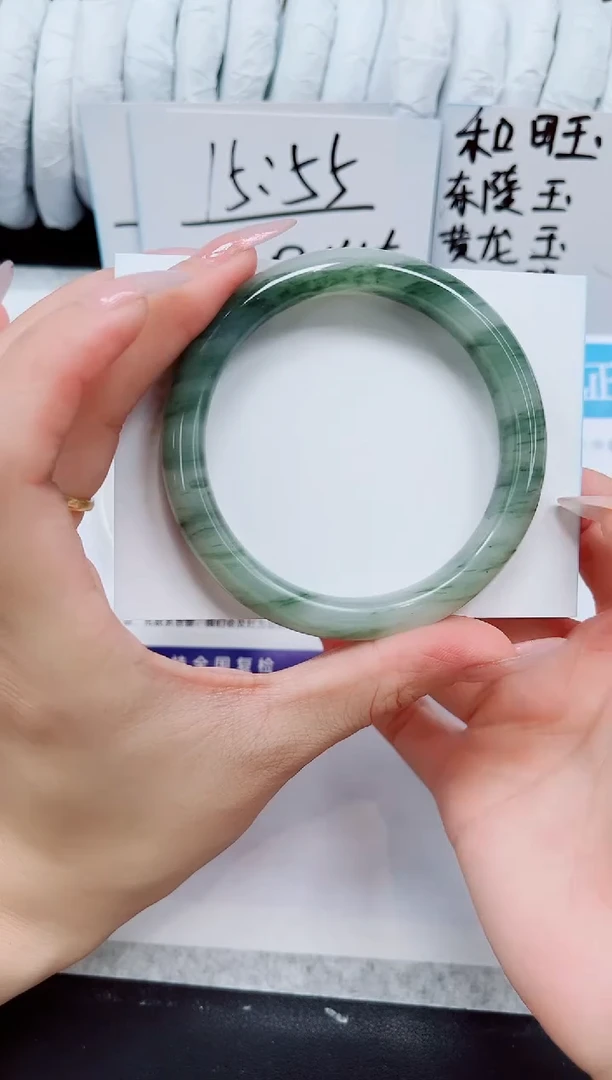 未镶嵌手镯石英质玉A101-57`58