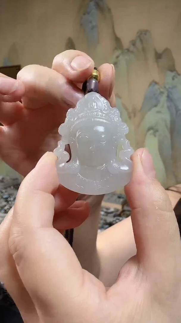 颈饰未镶嵌和田玉.